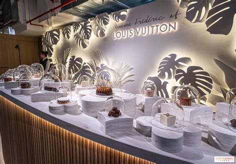 Louis Vuitton cafe reservations